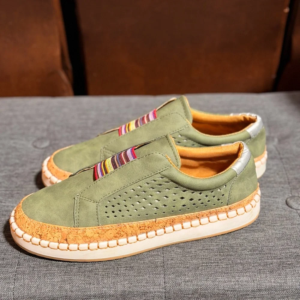 Men's Olive Green Slip-On Casual Shoes - Picture 6 of 6